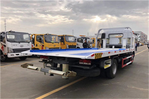 钦北汽车救援补胎